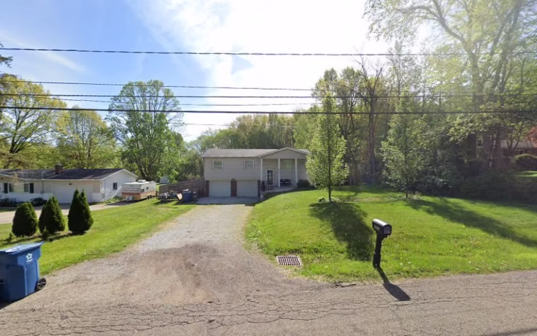 189317 akb lawncare 1 768x480