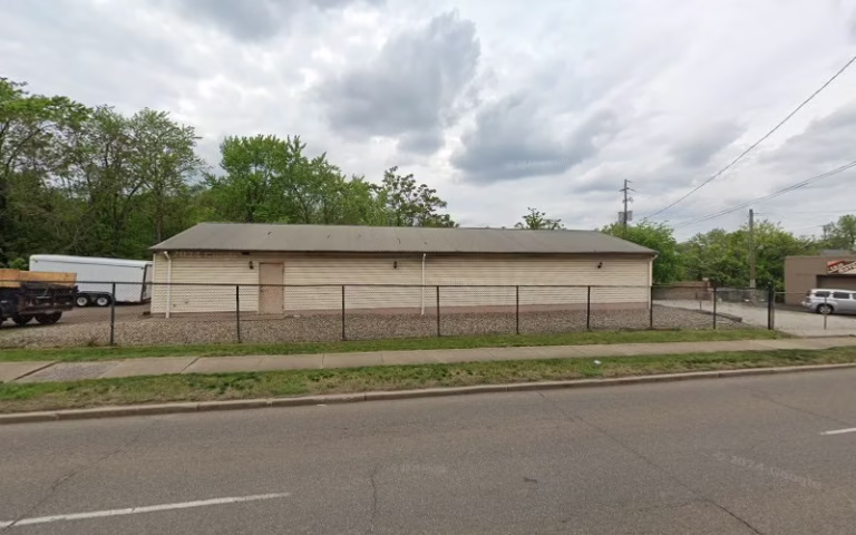 189344 nicks 8216n cuts lawn maintenance 768x480