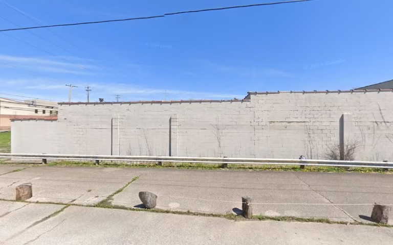 189370 neighborly lawn landscape service 768x480