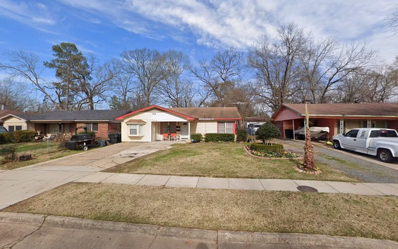 189427 tony s lawn service 1