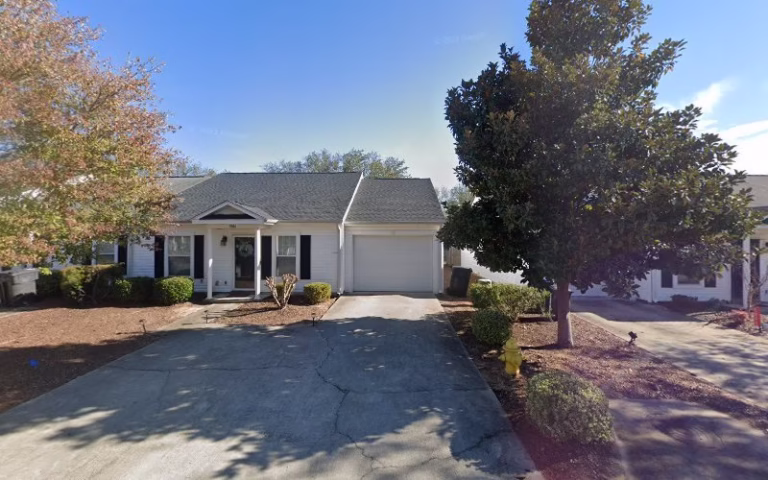 189452 ronnys lawn maintenance llc 1 768x480