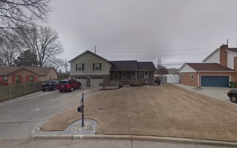 189785 mr. turf 768x480