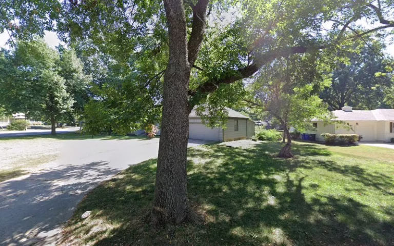 189990 bobby zanes lawn care 768x480