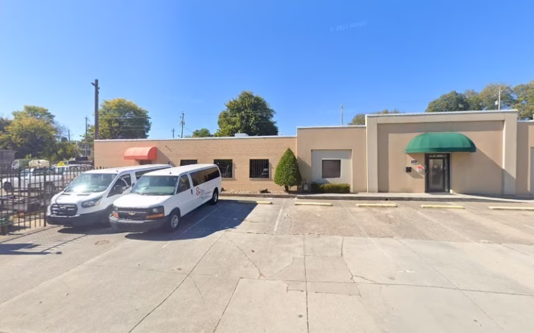 190061 b b lawn services 768x480