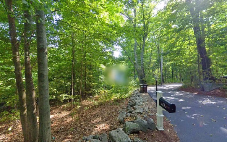 190173 old farm landscaping 768x480