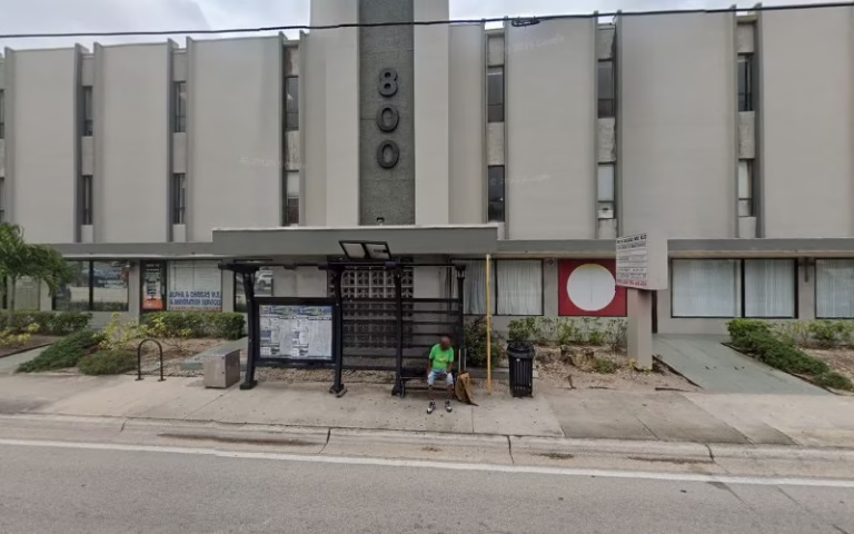 190543 jeans best lawn services llc 768x480