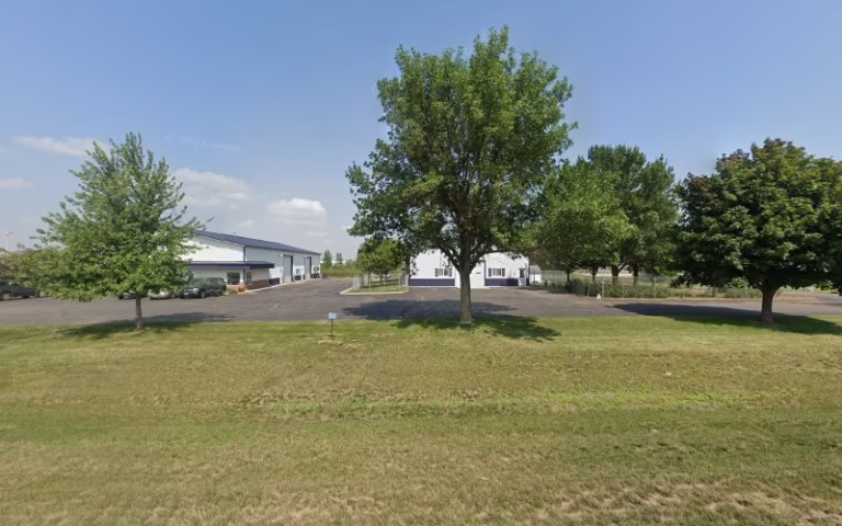 190772 first quality lawn care inc 768x480