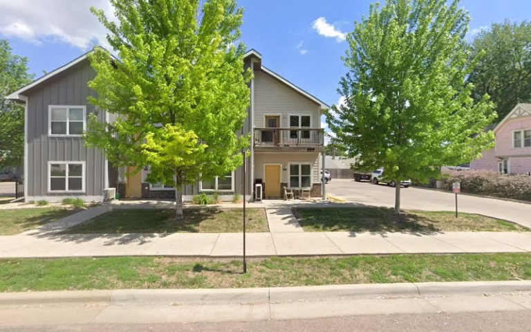 190785 family kutz lawn and snow 1 768x480