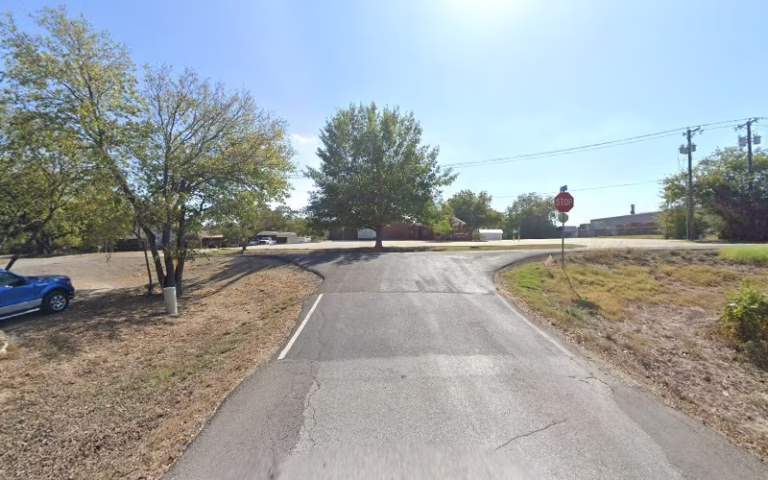 190804 r.g lawn service 768x480