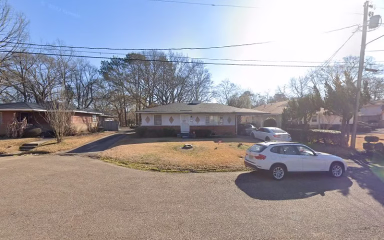 191206 greenery and lawn services 768x480