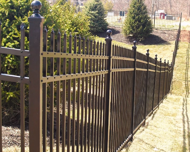 191930 the fence company