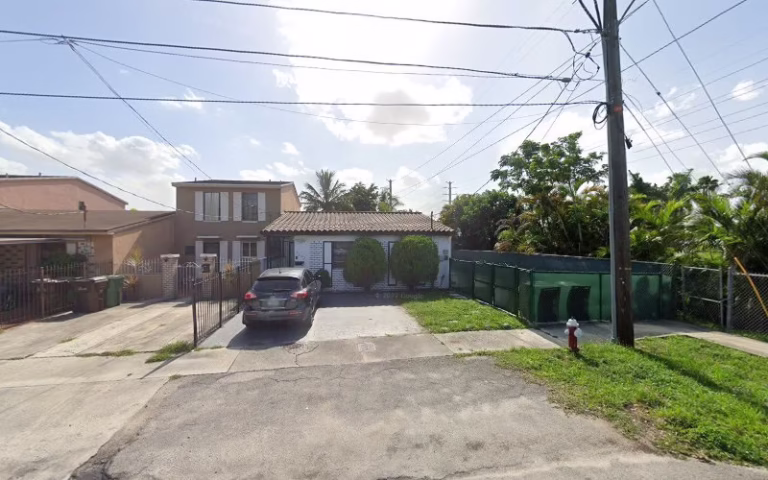 192828 fence services in hialeah fl 768x480