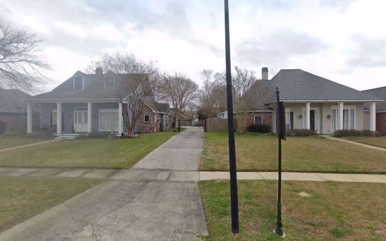 193012 jonahs fence company 768x480