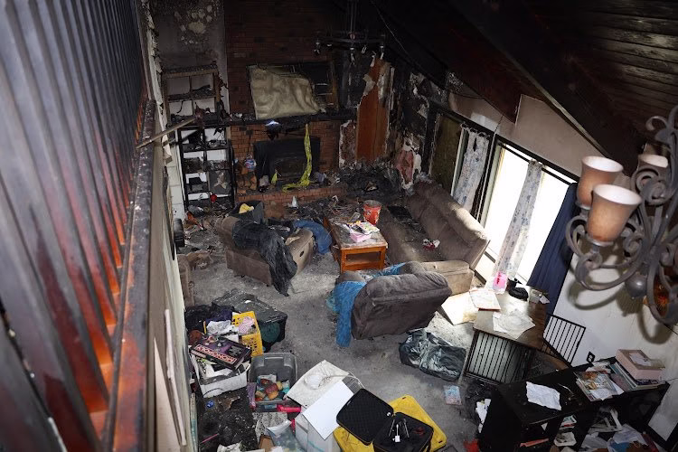 195673 fire industry restoration experts