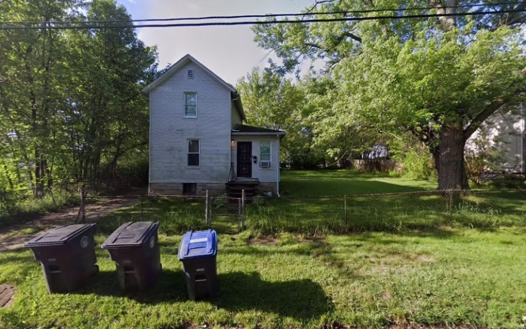 197096 a queen touch with a little shine llc 768x480