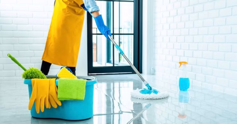 197364 lily cleaning 768x404