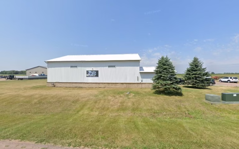 197896 cleaning by judy inc 768x480