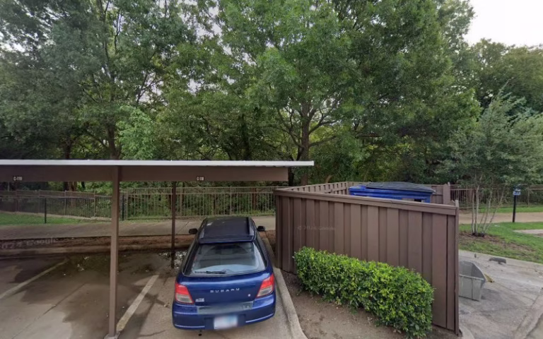 197975 claudias cleaning service 1 768x480