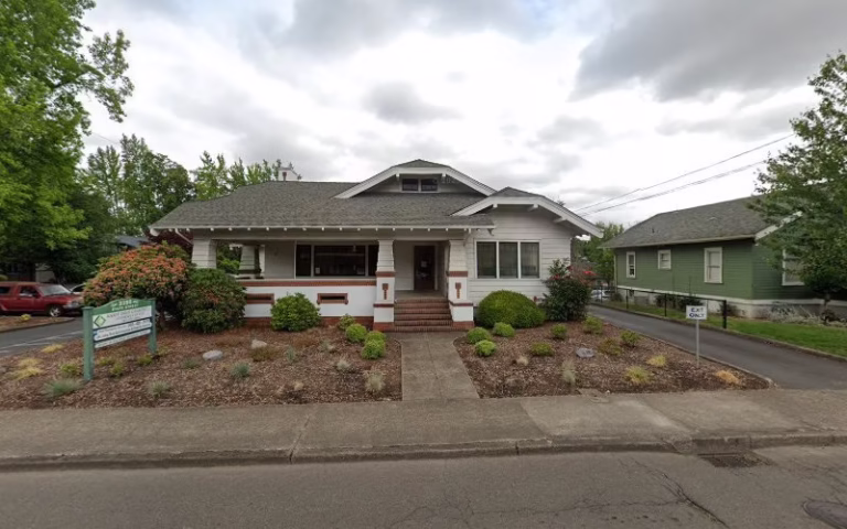 198099 necessarily cleaning solutions 768x480