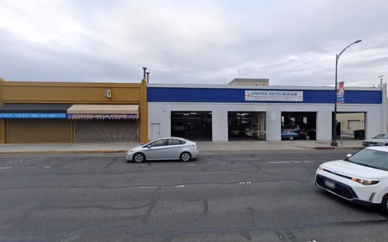 202724 precise lawn care 1 768x480