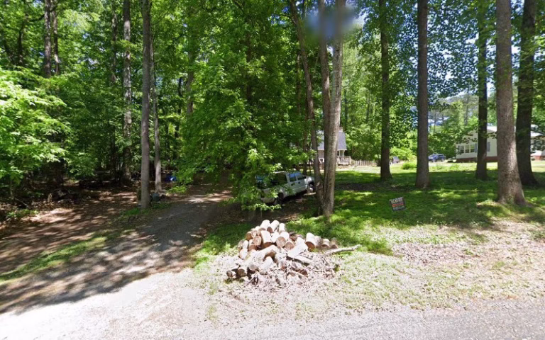 203114 chucks landscaping 768x480