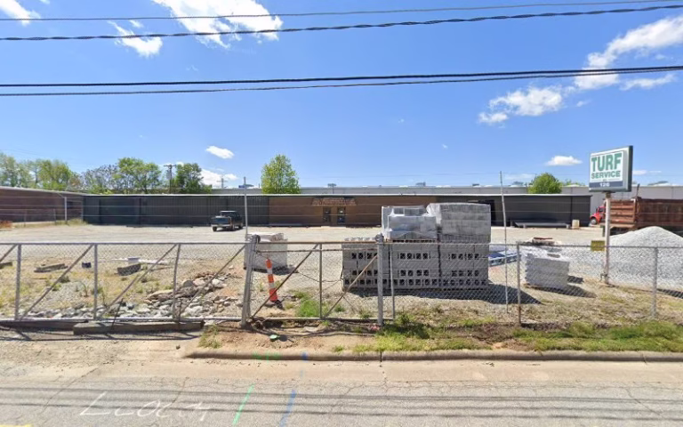 203140 turf service inc 768x480