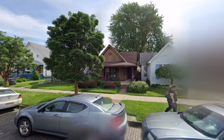 203535 hutch and sons 768x480