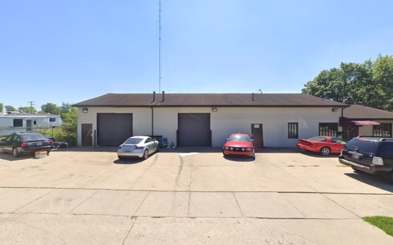 203673 emerald knight ltd 768x480