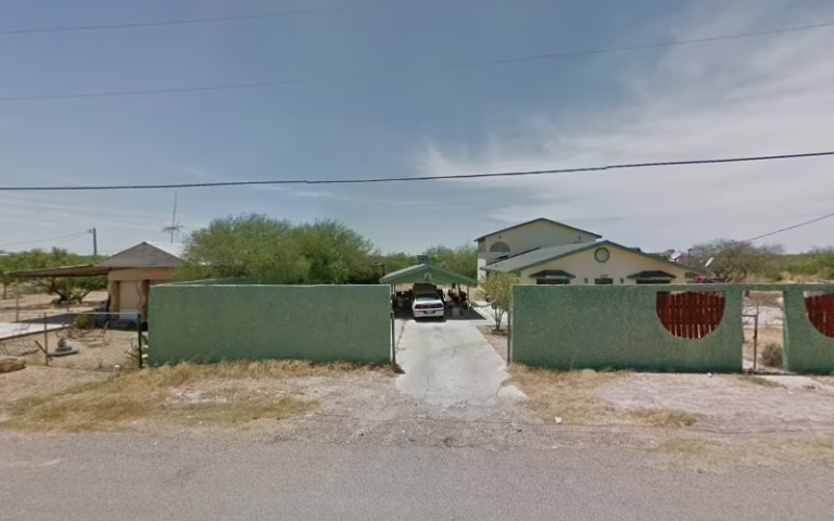 203776 gladiator lawn care 768x480