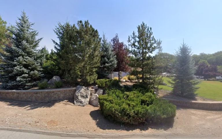 204107 hh landscape llc 768x480