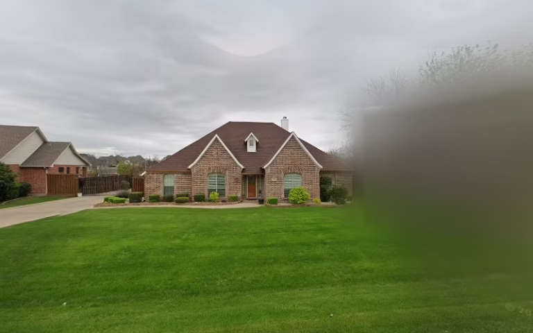 204296 dubya lawn care 768x480