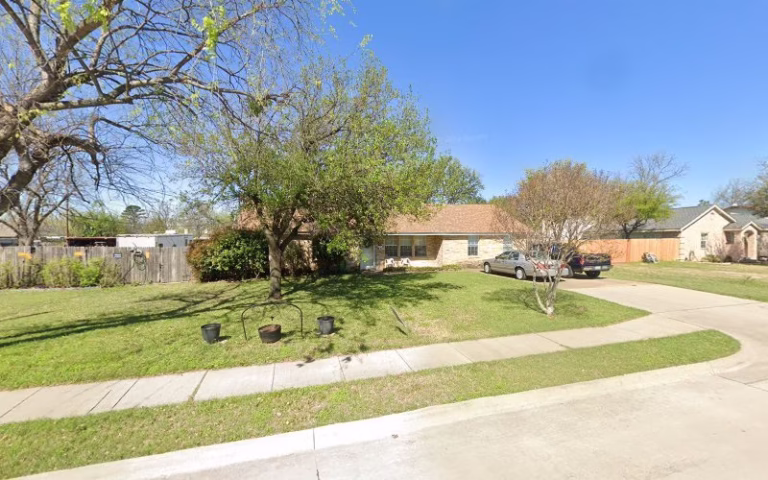 204317 j r mowing services 768x480