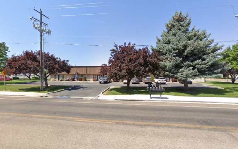 204426 radix lawn care 768x480