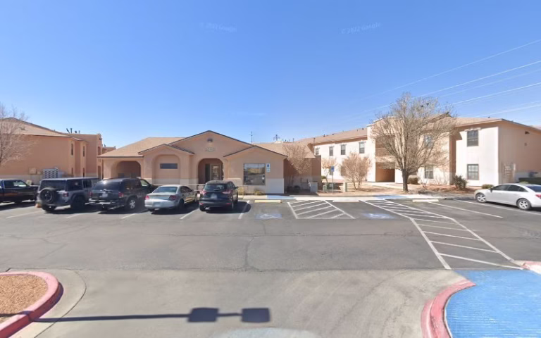 205479 randy strauss son 768x480