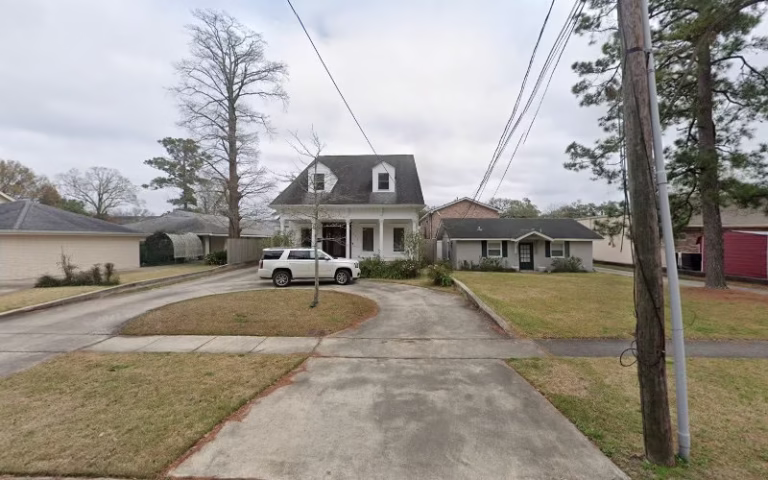 208314 paul d plumber 768x480