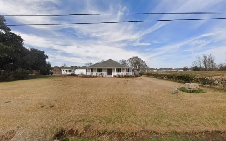 210907 ron schwartz pressure washing 768x480