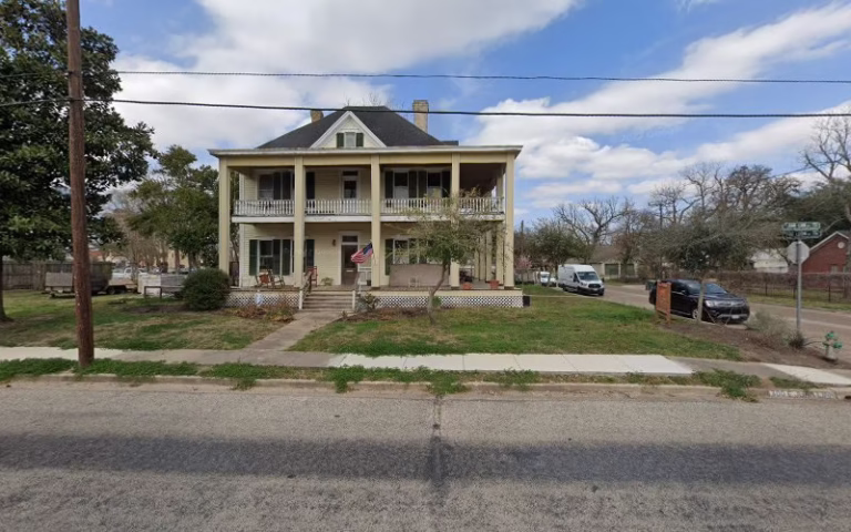 212105 pop a lock 8211 victoria 768x480