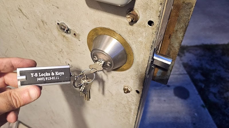 212474 y s locks keys 1