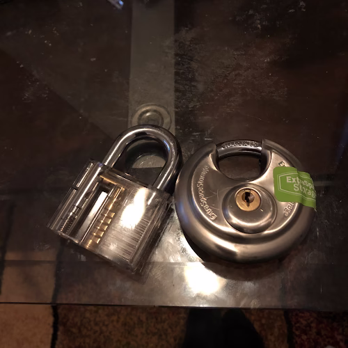 212580 undeniable access llc mobile service