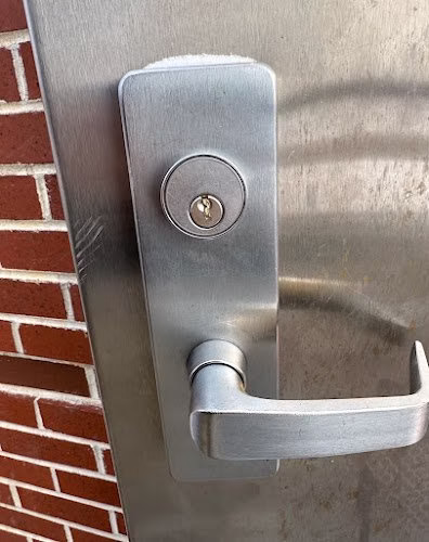 212764 locks and unlocks sun prairie