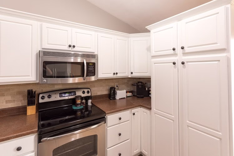 213373 east to west painting