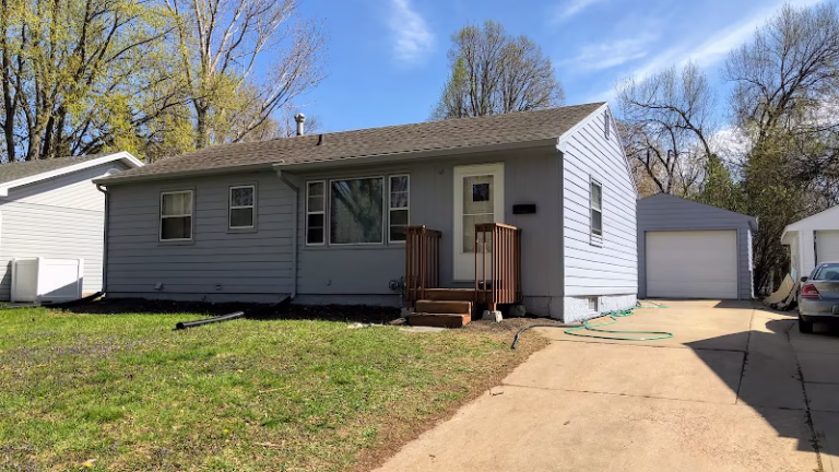 213428 platinum painting 768x432