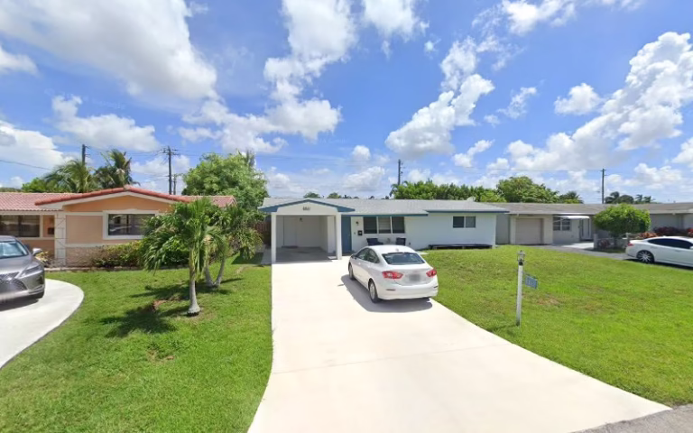 213492 artillery room art studio 1 768x480