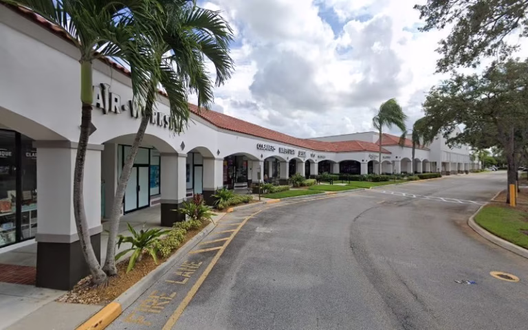 213498 benjamin moore 8211 medallion paint decorating 768x480