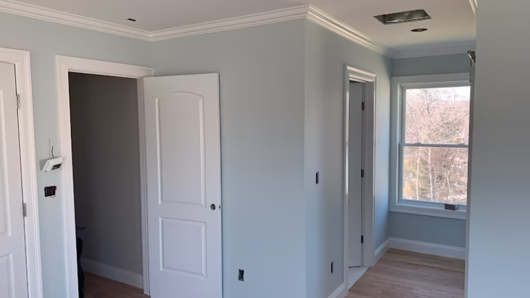 213930 santy painting 768x432