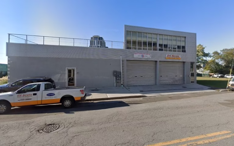 216556 harry p carpenter sons 768x480