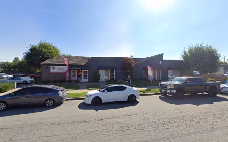 216778 california landscape tree pros 768x480