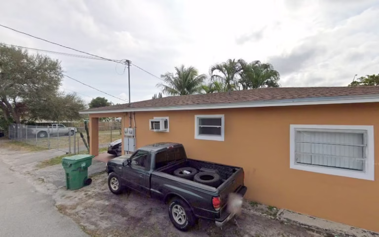 216800 lawnscaping service santiago 1 768x480