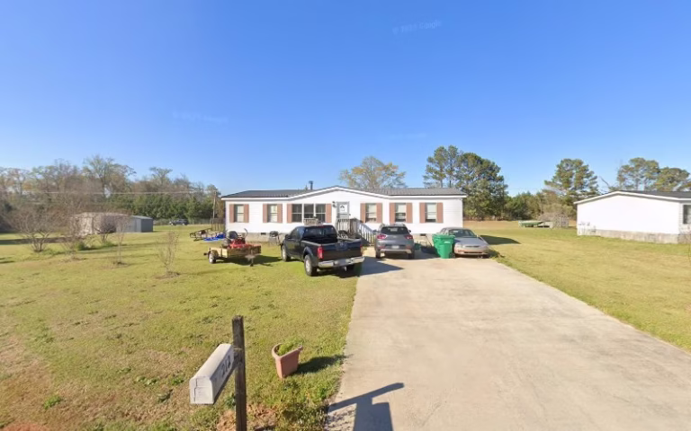 216877 patriot lawn maintenance 768x480