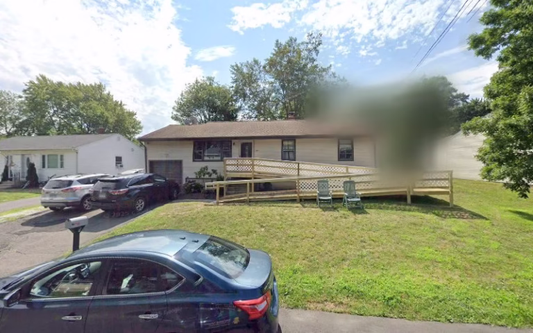 217246 pedrazzolis lawn care 1 768x480